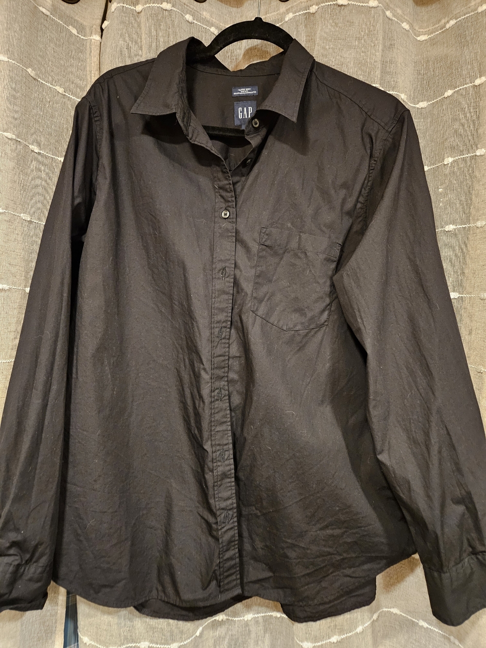 GAP Organic Cotton Polin Classic Black Button-Down Shirt